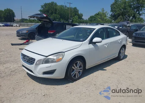 2013 Volvo S60 T5/T5 Platinum/T5 Premier/T5 Premier Plus из США, поврежденный, VIN YV1612FH8D2199805